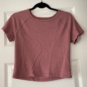 👚 THREE FOR $25 Pink textured crop top